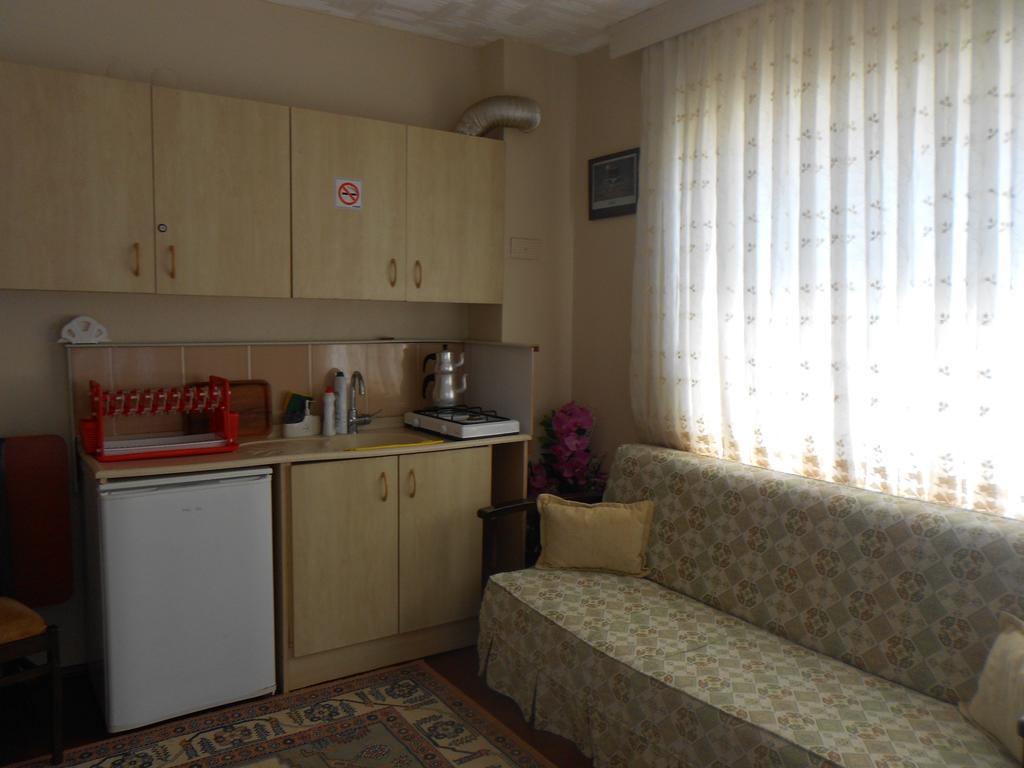 Irmak Family Pension & Apartments Eceabat Rom bilde
